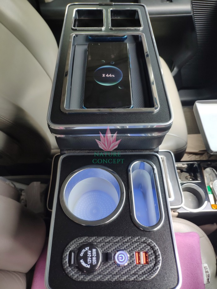 CONSOLE BOX MOBIL FREED FITUR LENGKAP MEWAH USB POWER OUTLET Harga 6,507,300 rupiah*Gratis Ongkir