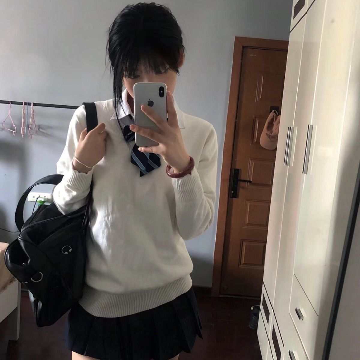 FC Phong cách đại học, bộ sưu tập mới mùa thu đông jk Áo len đồng phục v Áo len đan nhiều lớp tay dài có cổ cho bé gái - 6