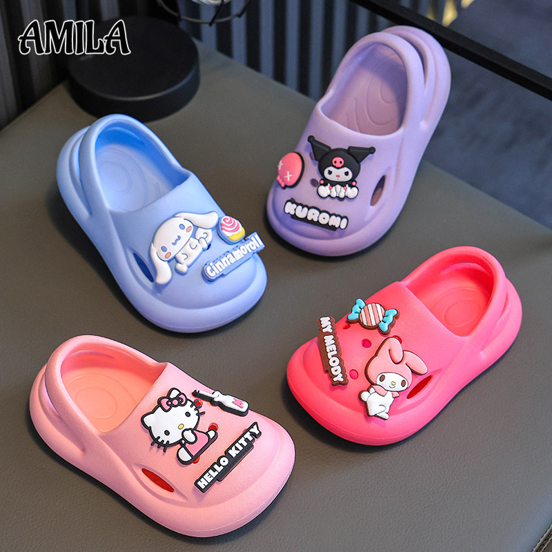 AMILA รองเท้าแตะเด็กผู้หญิง Sanrio สวมใส่ด้านนอกกันลื่นสำหรับเด็กเล็กและขนาดกลางอุดตันชายหาดสำหรับเด็ก ราคา  179 บาท*ส่งฟรี