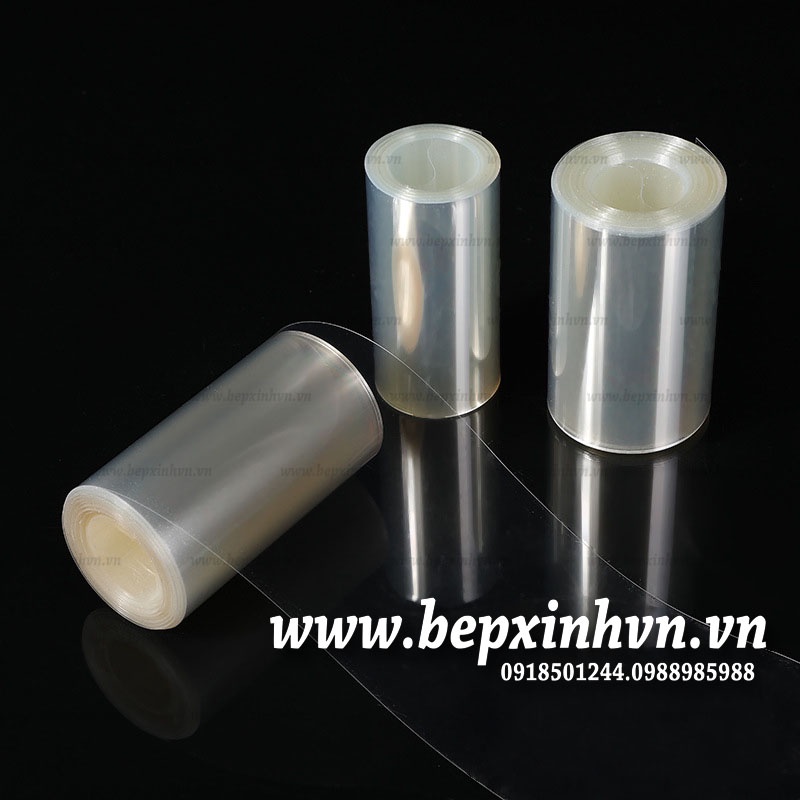 Cuộn mica cứng quấn thành bánh mousse nhỏ