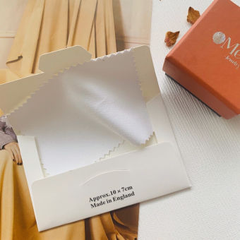 khăn lau bạc JESMEE làm sáng trang sức