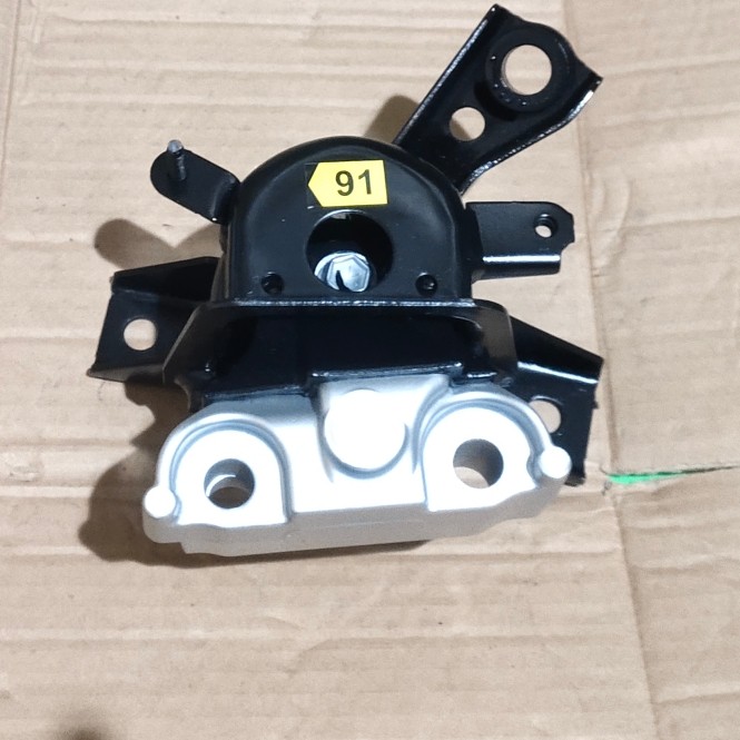 PROMO- ENGINE MOUNTING KANAN ALPHARD VELLFIRE ANH20 2008-2015 2400CC. Harga 1,270,000 rupiah*Gratis Ongkir