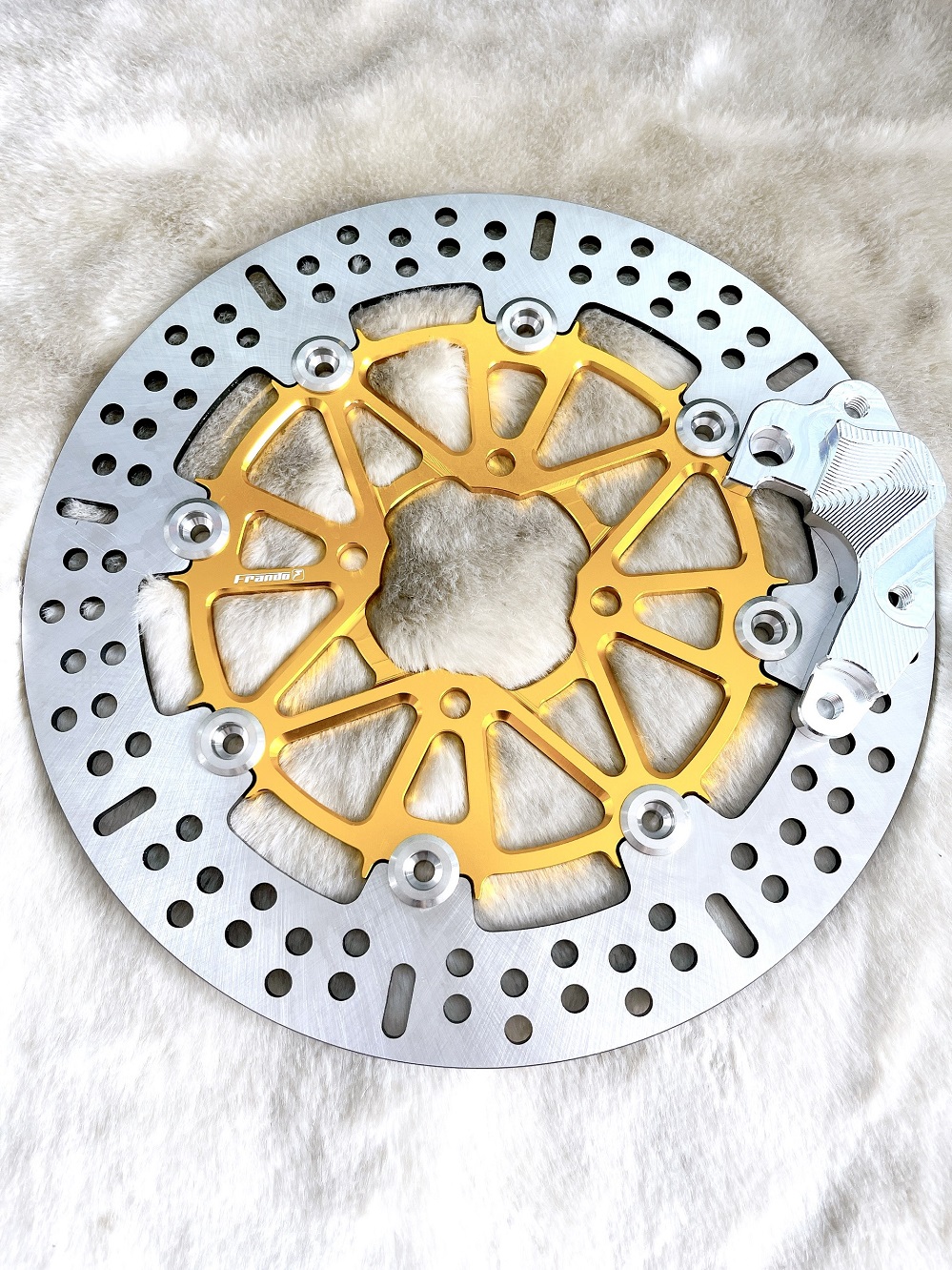 _đĩa frando màu vàng size 267 khoen inox 304, lòng 4 lỗ kèm pát cnc tbt gắn trước mọi dòng xe
