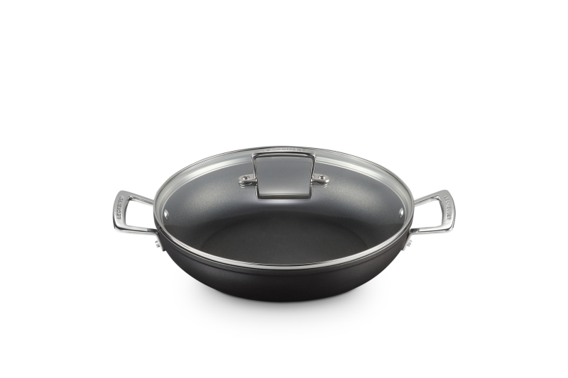 Le Creuset Toughened Non-stick Shallow Casserole with lid 28 x 6.5cm Singapore