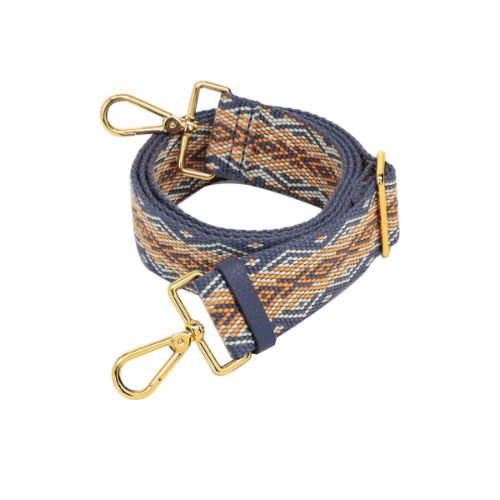 Coccinelle รุ่น Nastro Book 682501 สายสะพายกระเป๋า สี MUL.MIRTIL/MIRT ราคา 2,450 บาท*ส่งฟรี