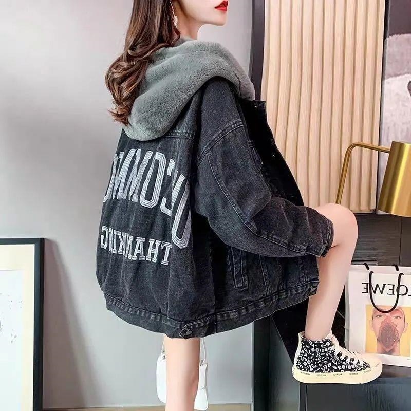 COD DSGRTYTRYTR [Hàng Mới Về] Áo Khoác Denim Có Mũ Lót Bông Dày Dặn Thêu Họa Tiết Phong Cách Hàn Quốc Thời Trang Mùa Đông 20 Cho Nữ