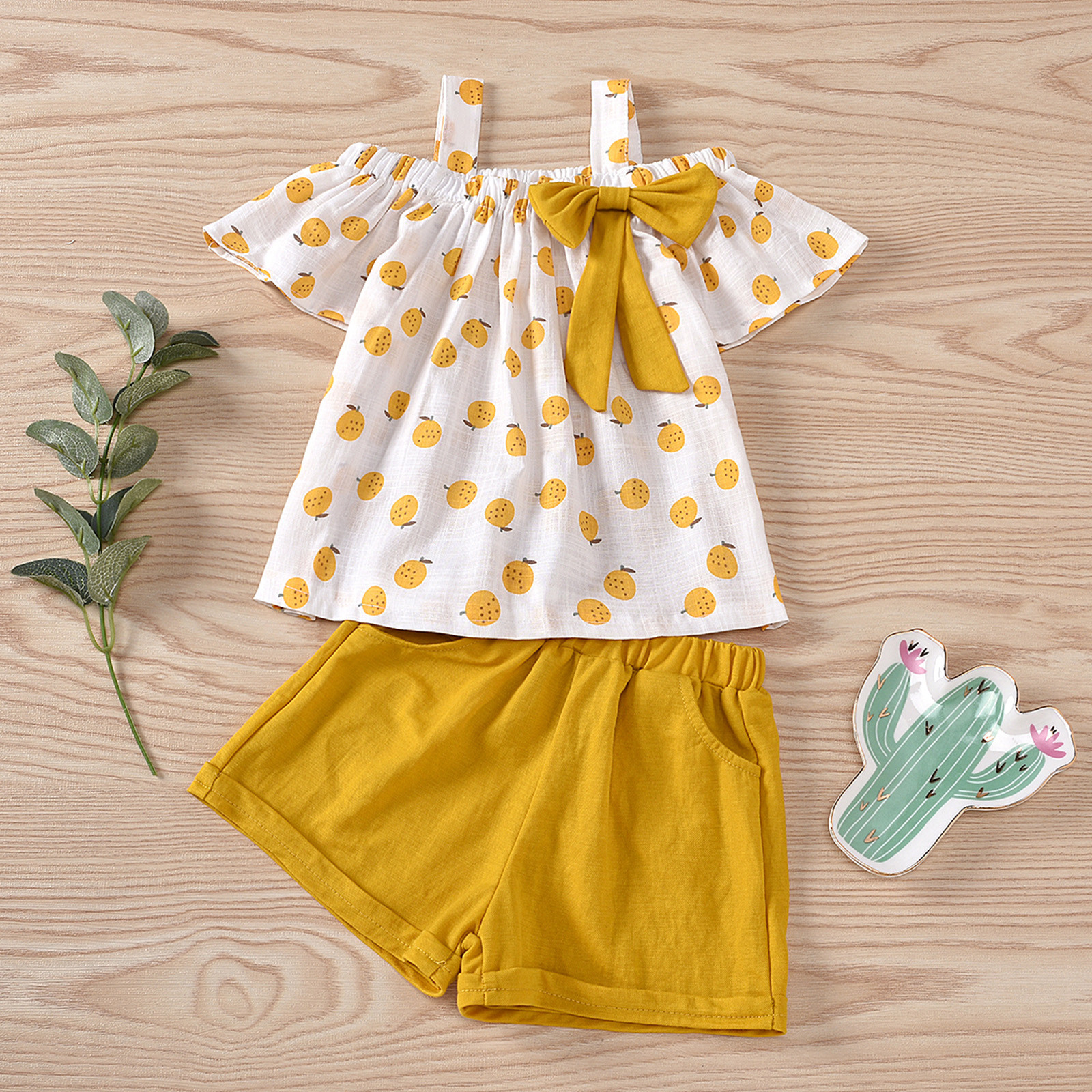 Bé gái mới biết đi Tay Ngắn Trái Cây In dây nơ áo và quần sooc 2Pcs trang phục mùa hè & Set Trẻ Em Cô Gái Mùa Đông Vải Đặt Dễ Thương Mùa Thu Trang Phục Cho cô gái tuổi teen