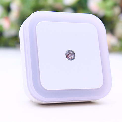 Đèn ngủ cảm ứng ánh sáng tự động tắt mở theo sáng tối