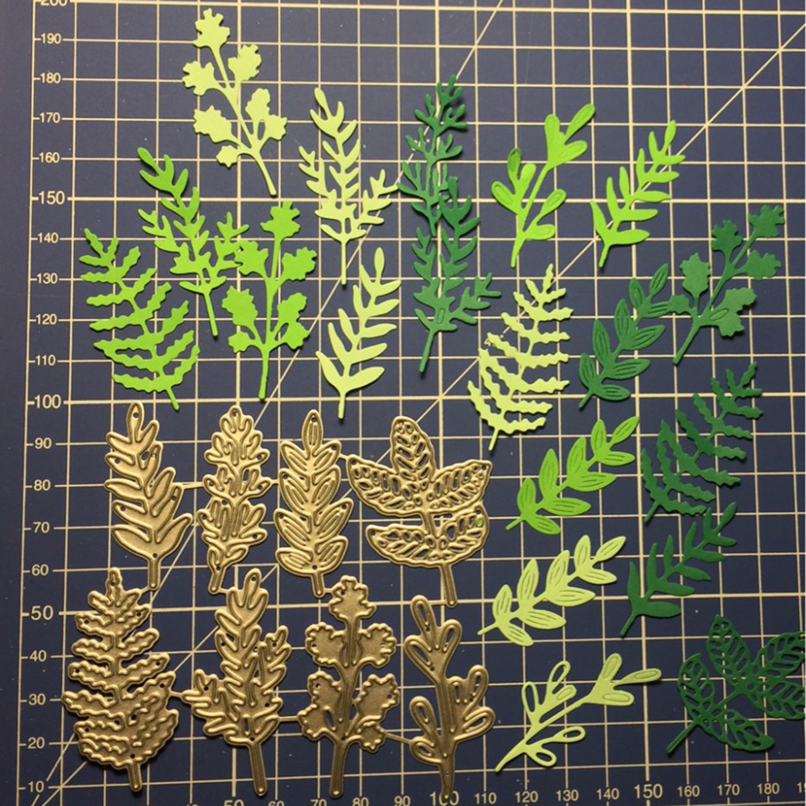 Embossing Mould Sturdy Non-toxic DIY Embossing Punch Stencils for Daily Use ราคา 40 บาท*ส่งฟรี