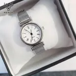 Đồng hồ thạch anh nữ thanh lịch với Dây đeo mắt lưới inox và vương miện xoắn ốc