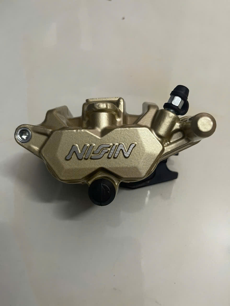 Heo dầu nissin thái hàng mới có trầy xước nhẹ Đồ Chơi Xe Giá Sỉ 1598118814