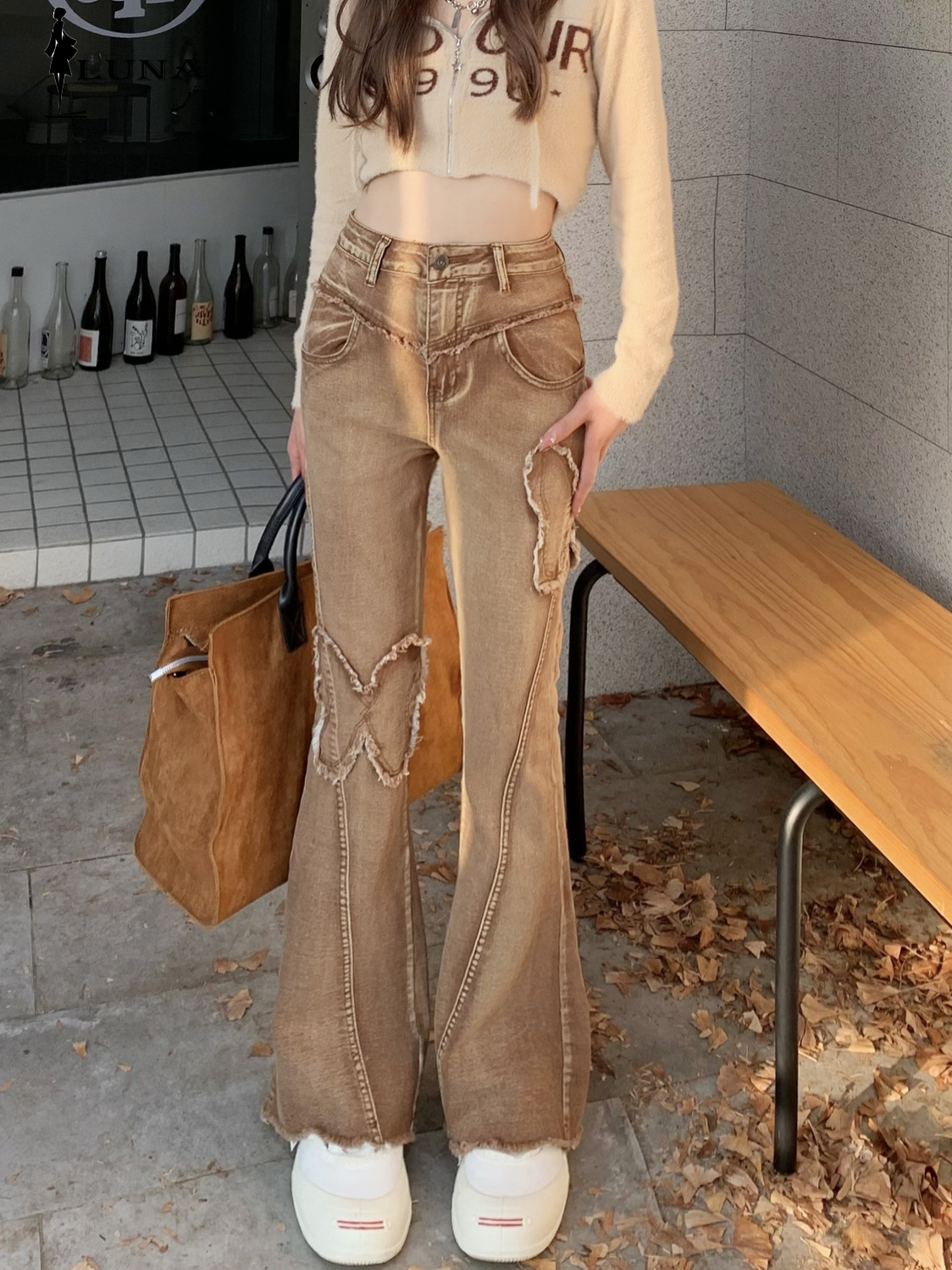 LUNAáo girl phố nữ quần bò ống rộng cho nữ Xuân Thu ống loa quần cao eo hiển thị gầy kiểu Mỹ quần jean bướm nối cao đường nâu quần nữ nhỏ dép nữ xinh Quần jean nữ rẻ vô đố