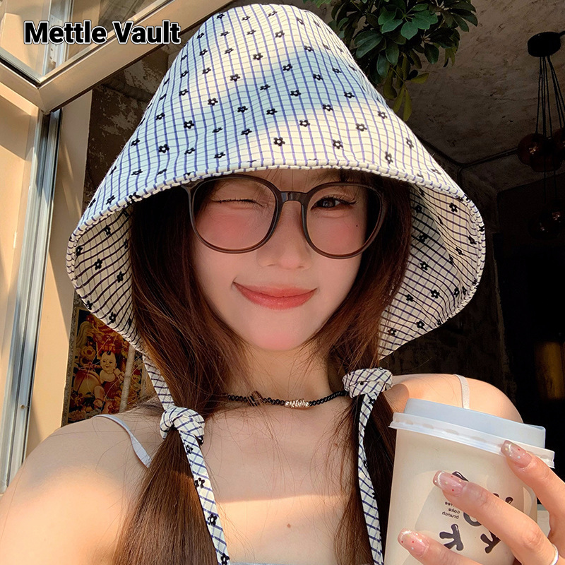 Mettle Vault Charming Striped Bucket Hat for Women - Sun Protection, Neck Care, Breathable & Foldable Wide Brim Cap for Spring Summer Outdoors ราคา 83 บาท*ส่งฟรี