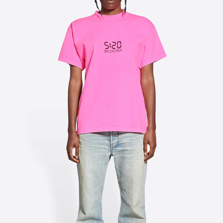 เสื้อเชิ้ต เสื้อเบลาส์สตรี Balenciaga SS22 เสื้อยืดผู้หญิงสีชมพู 612965TMVL55505 ราคา 22,654 บาท*ส่งฟรี