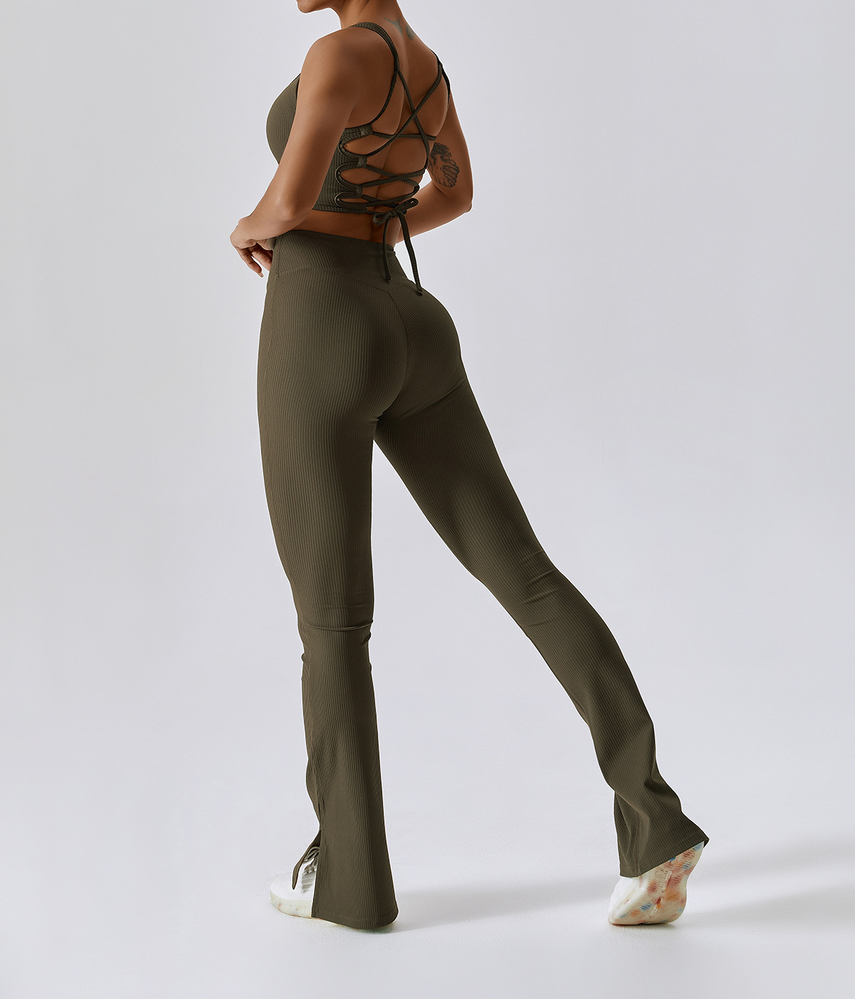 5 model display-TZ8056-6-olive green 1 (4). JPG