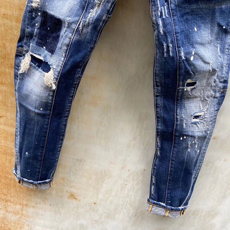 【A Popular】  starbags dsq T121 men`s jeans New wear simple men slim ripped stretch jeans skinny straight Tear Process Italian Design pants