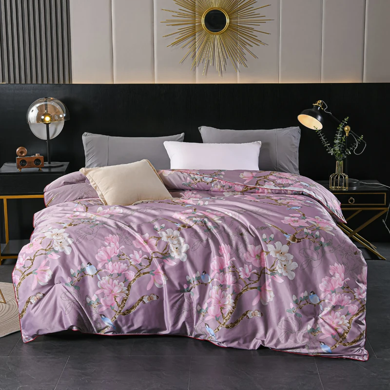 (skin-friendly) 100% Natural mulberry silk Four season blanket Skin-friendly Comfortable and warm high-end perfect quilt Double King Silk Duvet ราคา  5,410 บาท*ส่งฟรี