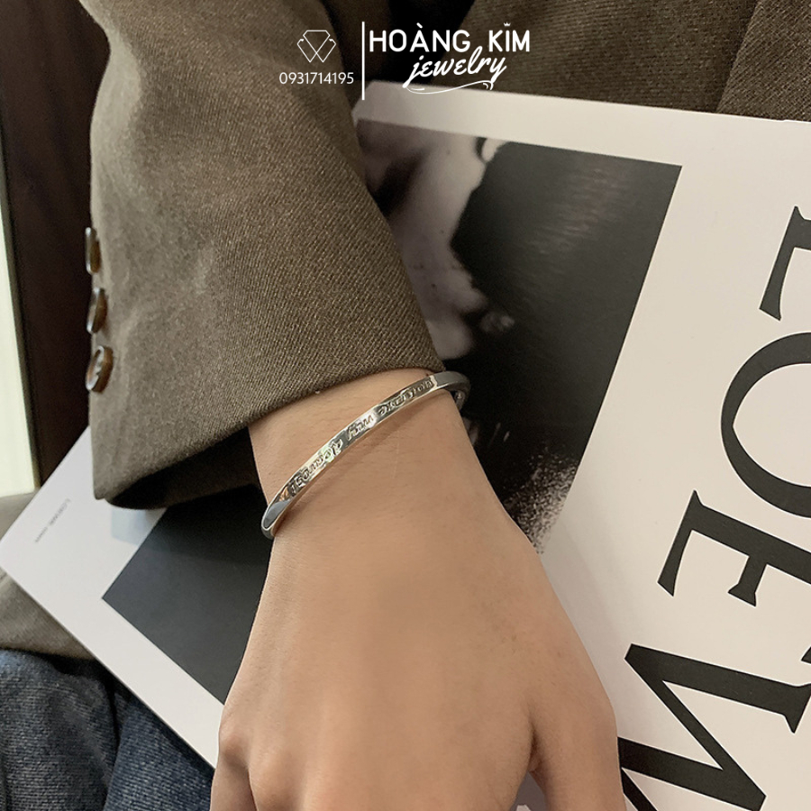 Vòng tay nữ - Lắc bạc mặt vuông khắc chữ tiếng Anh - HKVT5