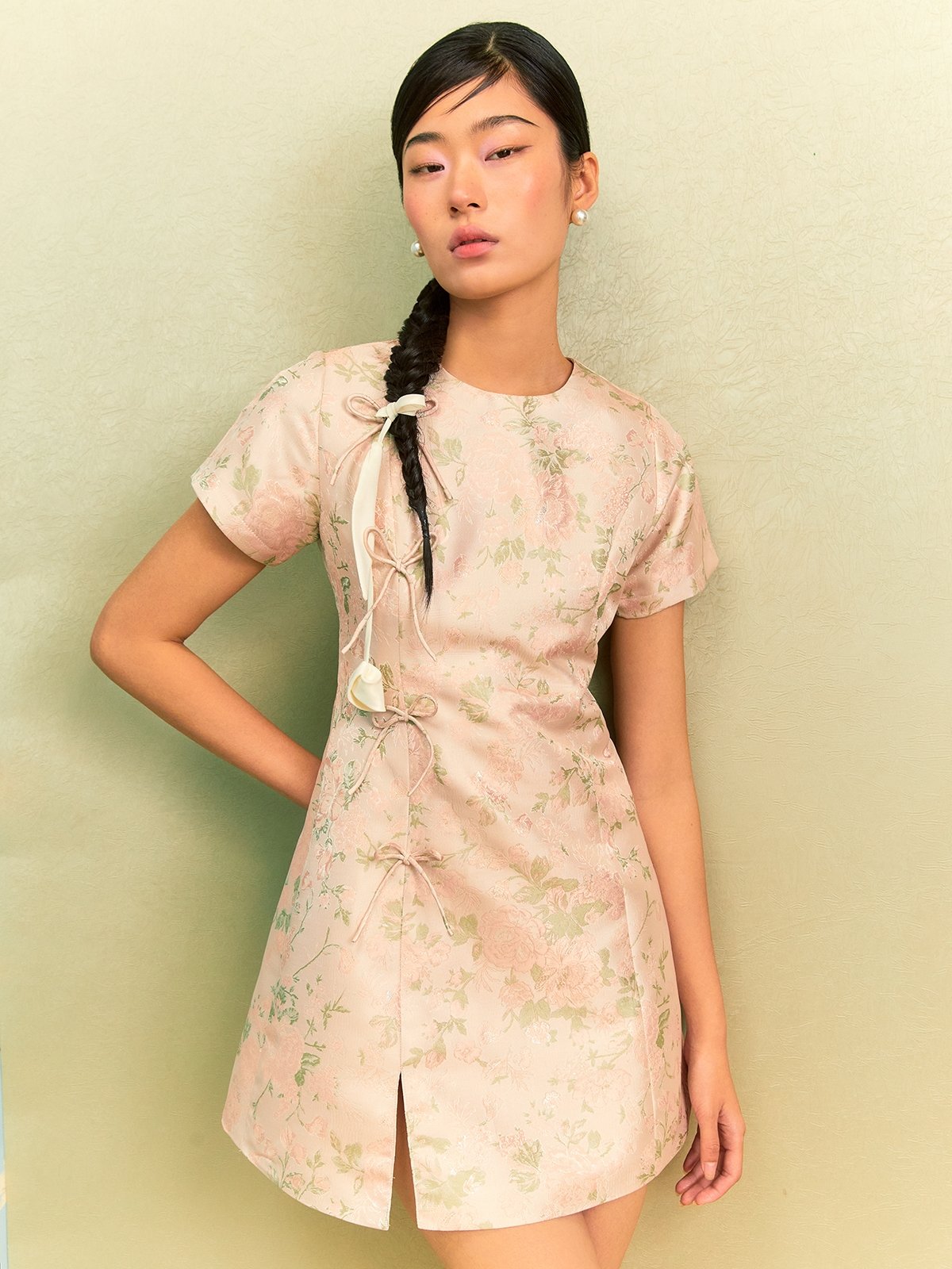 [Pomelo] Floral Print Ribbon Dress ราคา 1,699 บาท*ส่งฟรี