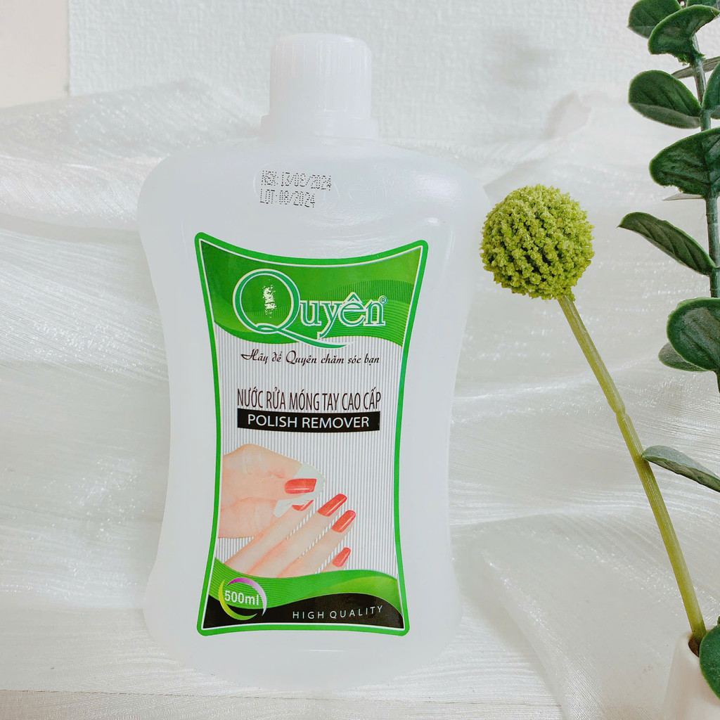 Nước rửa móng tay Quyên loại A
