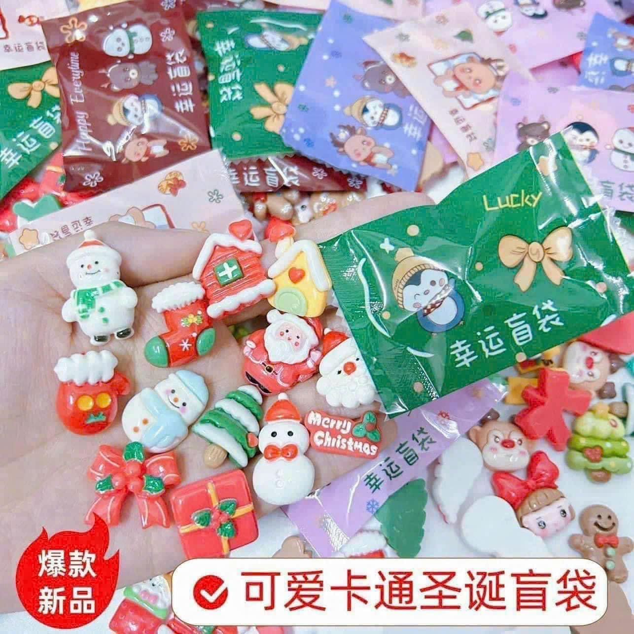   SET 50 TÚI TỰ XÉ  Túi mù Charm DIY mini kẹo xé test nhân phẩm labu.bu capybara moi con rùa động vật sỉ 1k blindpack 