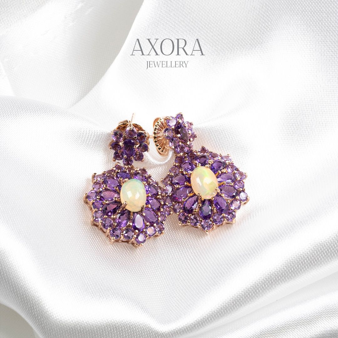 Amethyst and Opal Drop Earrings ราคา 9,417 บาท*ส่งฟรี