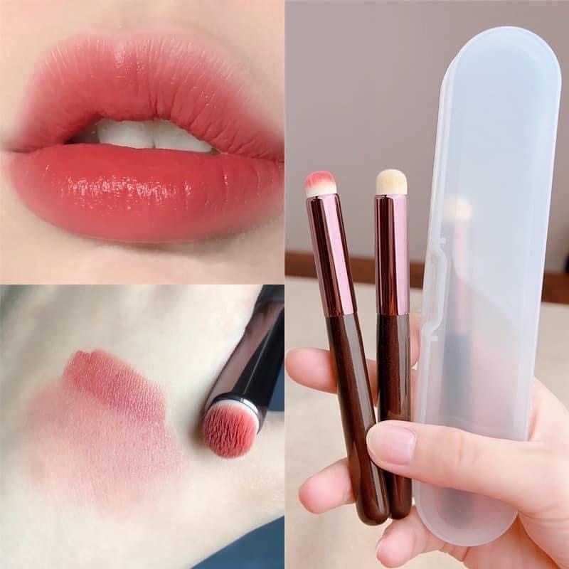 Cọ tán son môi, che khuyết điểm môi