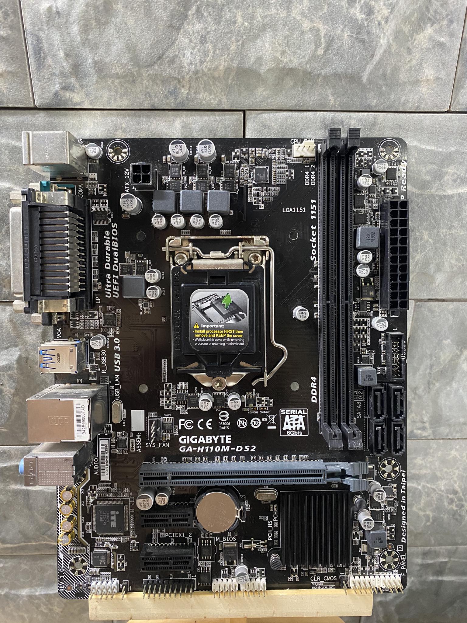 Mainboard - bo mạch chủ gigabyte h110 ds2 sk 1151+ fe chặn đã qua sử dụng còn đẹp zin