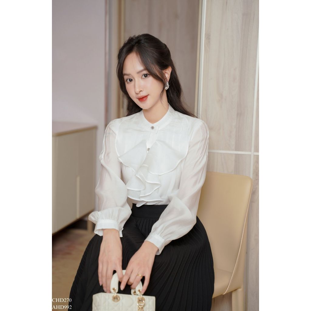 Áo sơ mi tơ cổ trụ bèo màu trắng cách điệu tiinstore ahd992