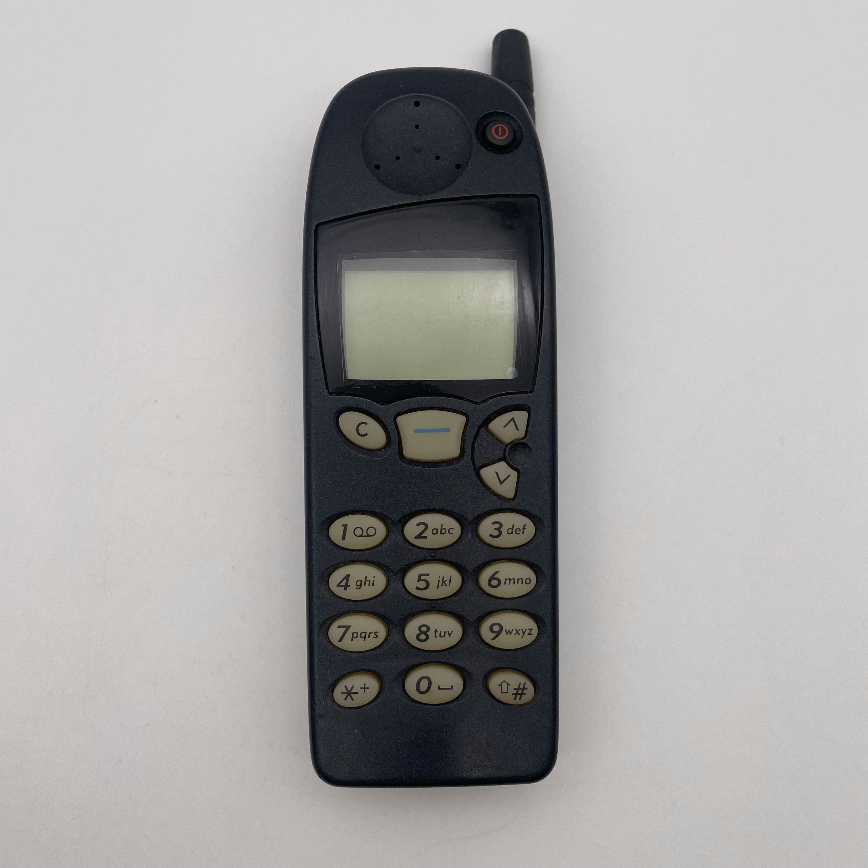 Original Unlocked 5110 Single Sim GSM 900 2G Mobile Phone English Keyboard Made in Finland - Image 2