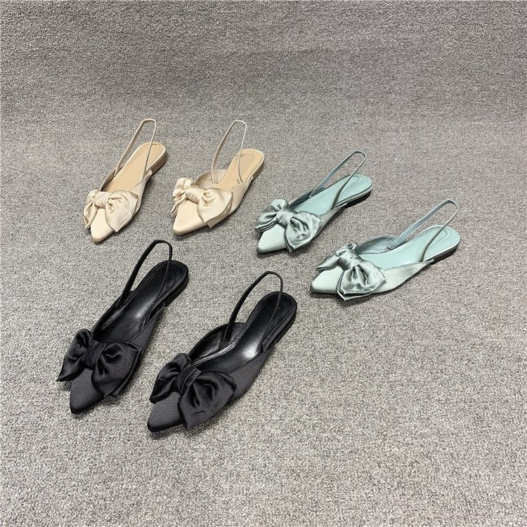 Giày sandal thời trang đế bệt mũi nhọn đính nơ cho nữ