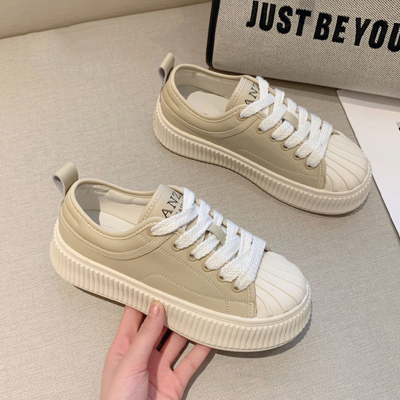 YUNGUANG Nhỏ Màu Trắng Giày Nữ Mới Vỏ Đầu Thích Hợp Giày Đáy Dày Bánh Quy Giày Tất Cả Trận Đấu Giày Thể Thao