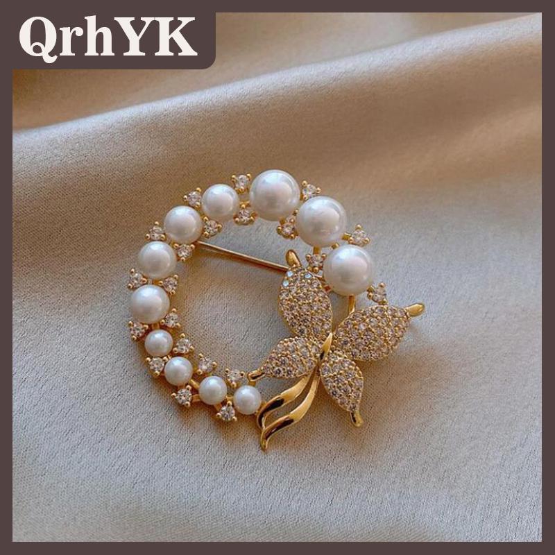 QrhYK Ngọc Trai Rhinestone Vòng Hoa Bướm Trâm Phụ Nữ Đám Cưới Văn Phòng Trâm Pins Quà Tặng