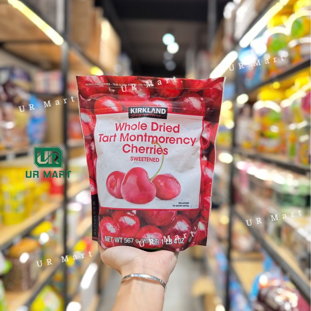 Cherry Sấy Khô Kirkland Tart Montmorency 567g - Hàng Mỹ - Trái cherry được tuyển chọn kỹ lưỡng, sấy khô theo quy trình hiện đại giúp giữ trọn hương vị thơm ngon, màu sắc đẹp và độ mềm dẻo hấp dẫn.