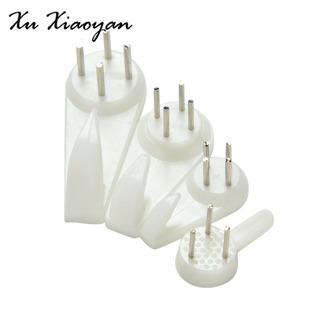 XUXIAOYAN ชุด20กรอบแขวนพลาสติกแข็งสีขาว ราคา 9 บาท*ส่งฟรี