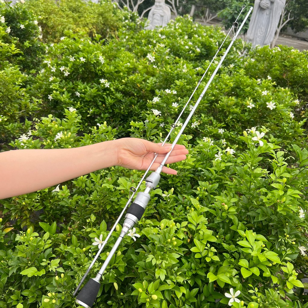 (Chất lượng) Cần câu lure UL LEO FISHING – màu trăng bạc – siêu nhẹ - chuyên câu suối, cá mương, cá 