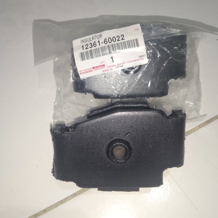 Engine Mounting depan FJ40 BJ40 Hardtop 1/2f Bensin Diesel 12361-60022 Harga 920,000 rupiah*Gratis Ongkir