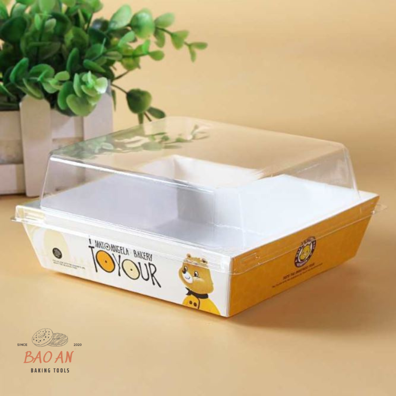 50 Hộp giấy Gấu Vàng đựng bánh, đựng thức ăn dùng một lần có nắp trong