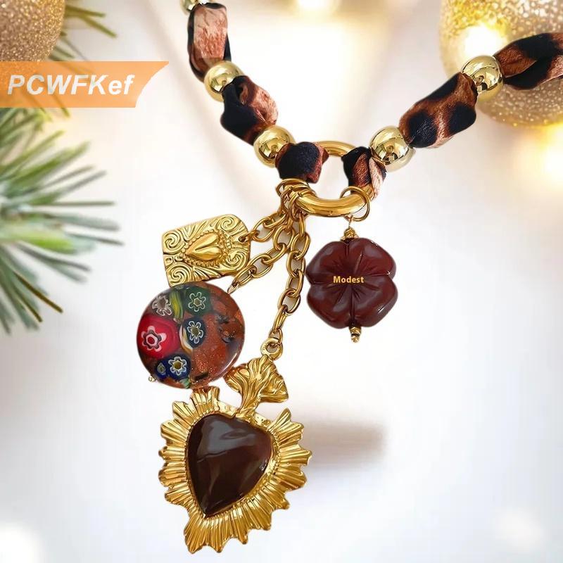 【PCWFKef】 สร้อยคอแฟชั่นจี้รูปหัวใจเรซินเคลือบสแตนเลสสำหรับผู้หญิงเครื่องประดับเชือกพิมพ์ลายเสือดาวแนววินเทจ ราคา 172 บาท*ส่งฟรี