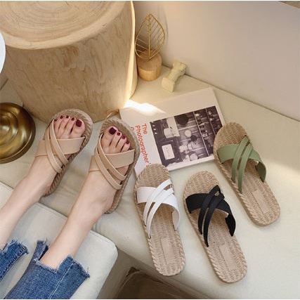 Dép Đi Biển Mùa Hè Đế Quai Chéo Bệt Màu 5Sắc Nhã Nhặn Phong Cách Trẻ Trung - Giày Sandal Chất Nhựa Chống Nước Thích Hợp Đi Chơi