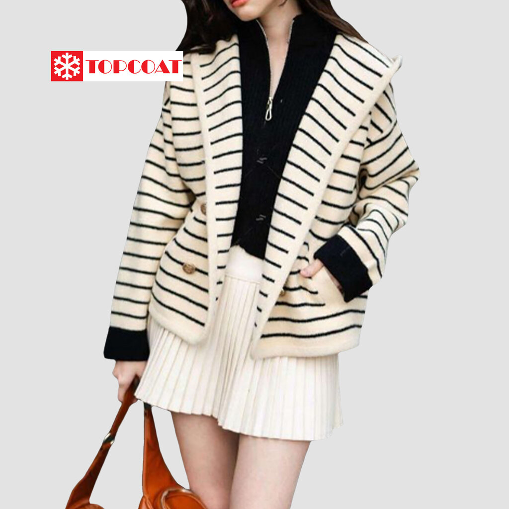 TOPCOAT เสื้อเเจ็คเก็ตกันหนาวมีฮู้ด ผ้านิ่ม ใส่สบาย ลายเส้นเเนวขวาง(1 ตัว) Freesize ราคา 1,262 บาท*ส่งฟรี