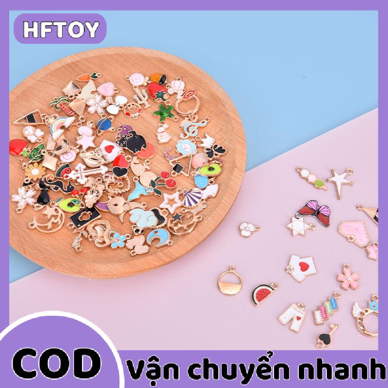 HFTOY 100pcs phong cách khác nhau kết hợp kích thước màu hợp kim kim loại thả dầu quyến rũ Mặt dây chuyền vàng