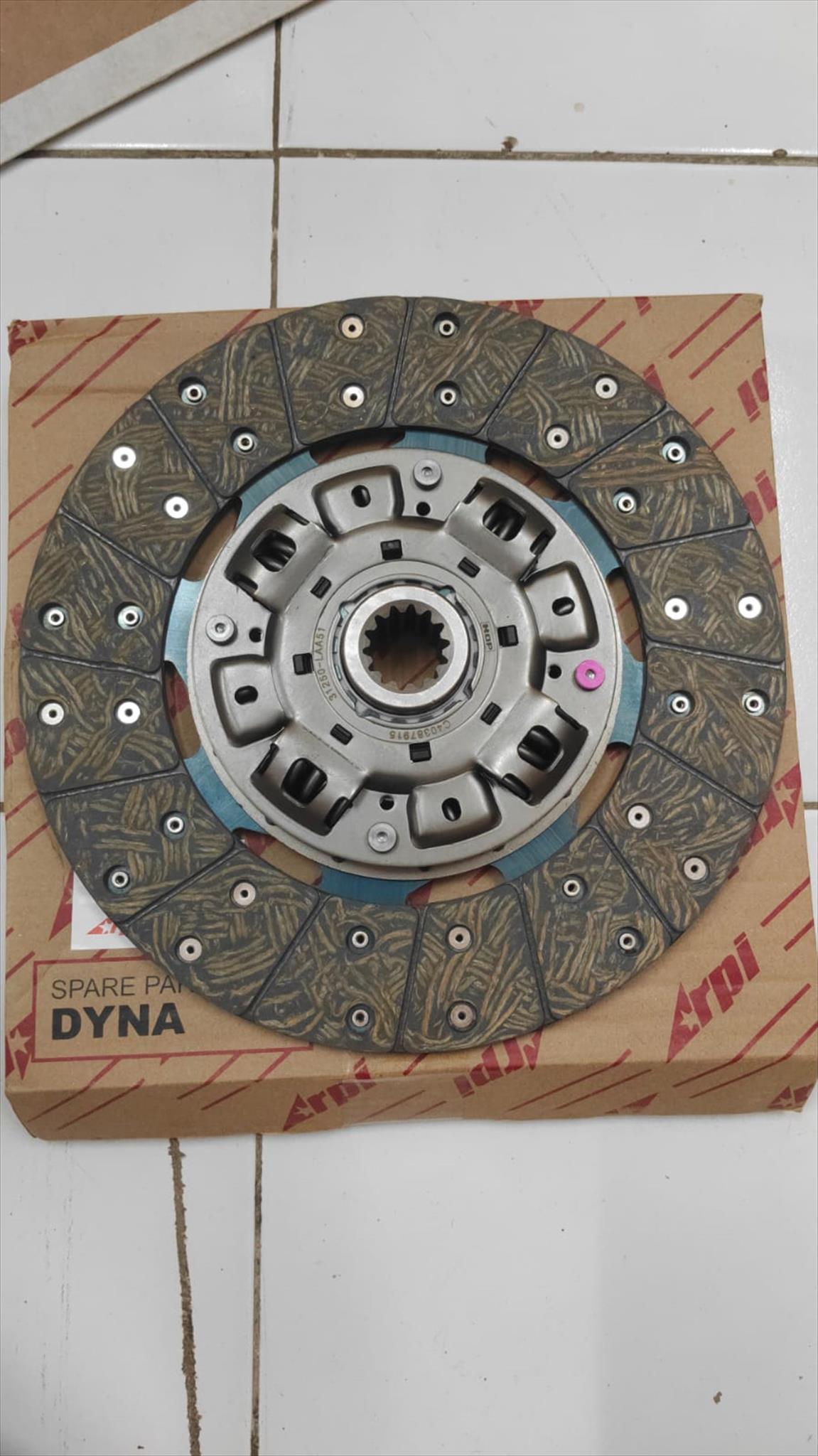 Clutch Disc Kampas Kopling Dutro Dyna 130HT 125HT DBL10-07000 ARPI Harga 575,999 rupiah*Gratis Ongkir