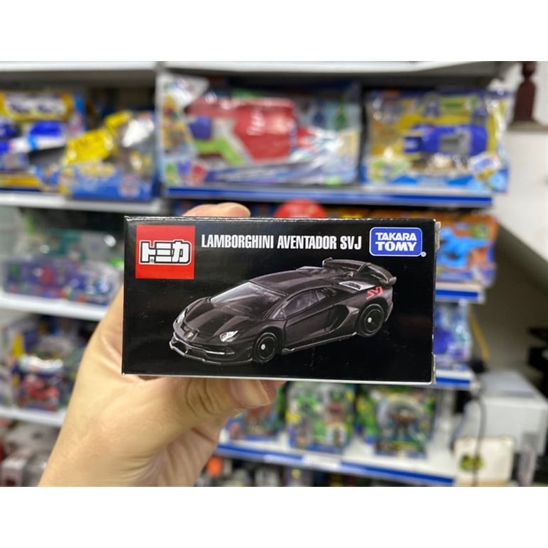 Tomica Lamborghini Aventador SVJ