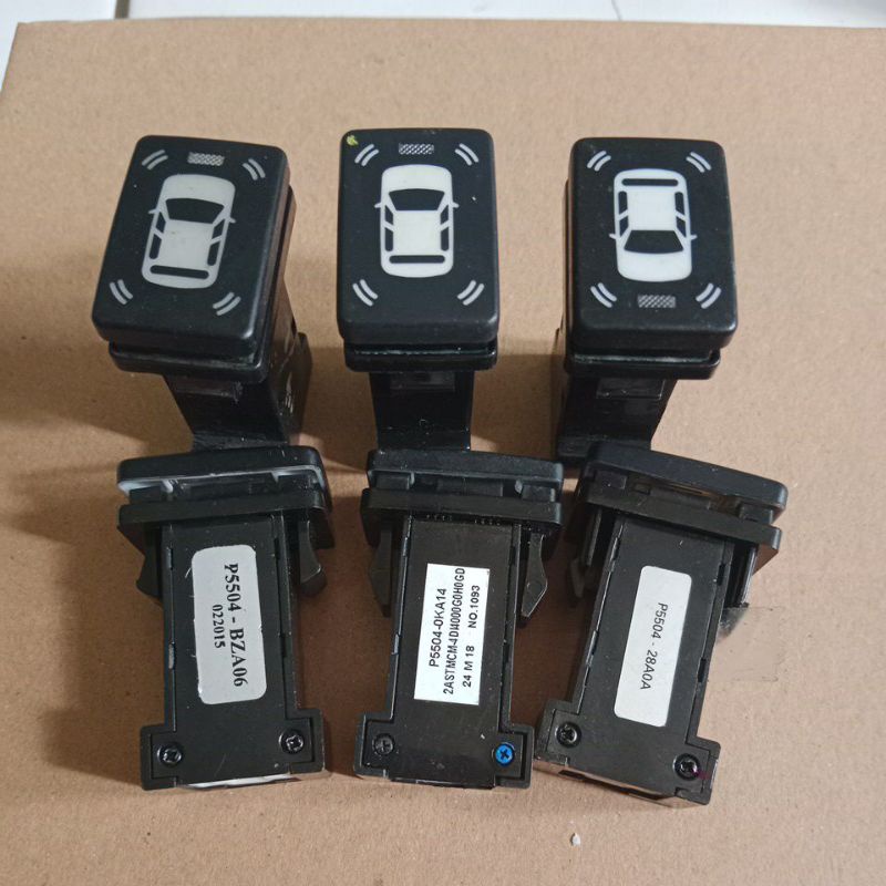 switch indikator sensor body rush terios fortuner reborn original Harga 400,000 rupiah*Gratis Ongkir