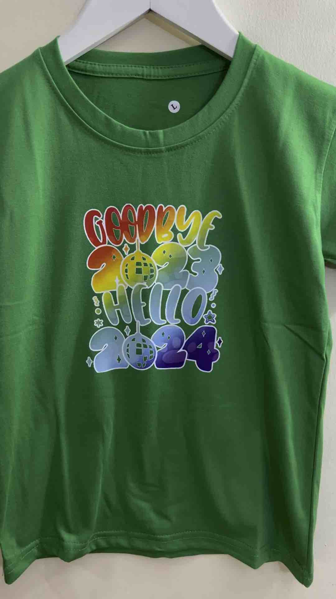 kaos atasan oblong anak usia 1-12tahun sablon tulisan selamat tinggal 2023 hello 2024