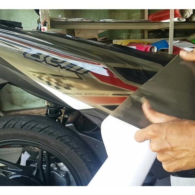 Stiker Skotlet motor hitam transparan profik Harga 16,100 rupiah*Gratis Ongkir