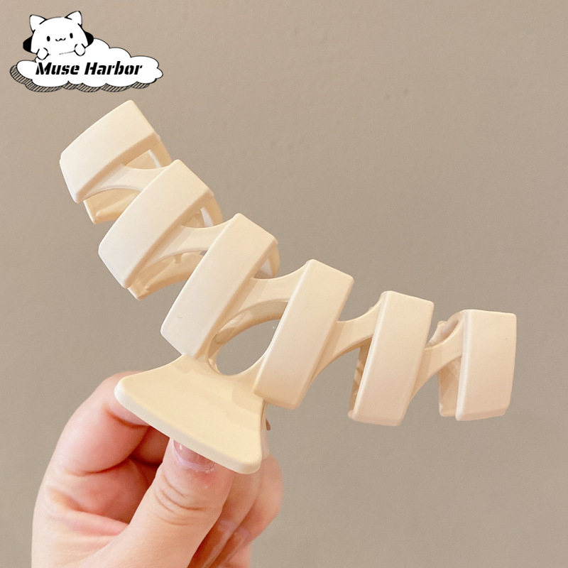 Muse Harbor Grip Large Hair Clip Female Elegant Graceful High-Grade Sense Shark Clip Back Head Hair Volume More than Hair Clip Hairpin ราคา 6 บาท*ส่งฟรี