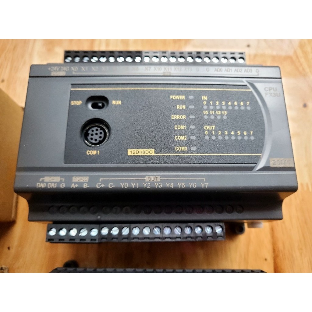 Bộ lập trình PLC LK3U FX3U 14 16 20 24 30 32MT 32MR 48 64 MT MR MRT AD2DA phát xung 4/8 TRỤC RTC Modbus RTU RS485 ADPRW. TGT - FX3U-20MT RS232 DVP
