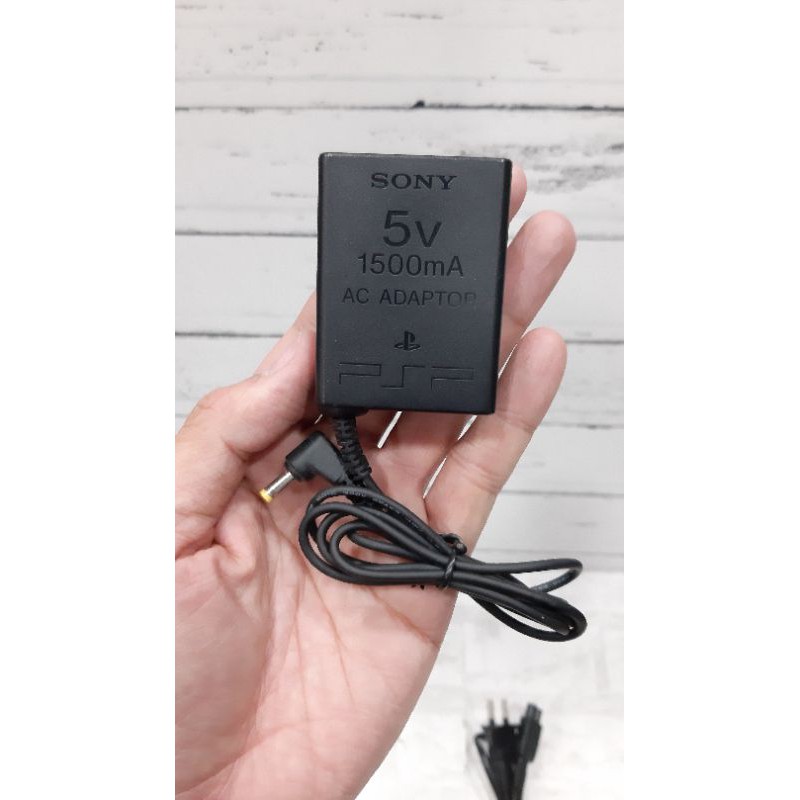 ที่ชาร์จ PSP 1000 2000 3000 แท้ Sony อแดปเตอร์ Adapter หม้อ หม้อแปลง สายชาร์จ ชาจ ชาร์จ ตัวชาร์จแบต พีเอสพี ราคา 190 บาท*ส่งฟรี